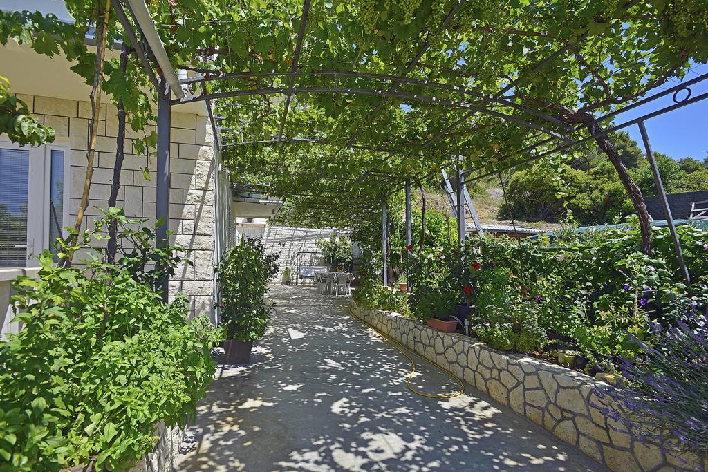 Apartments Micic Hvar Town Bagian luar foto