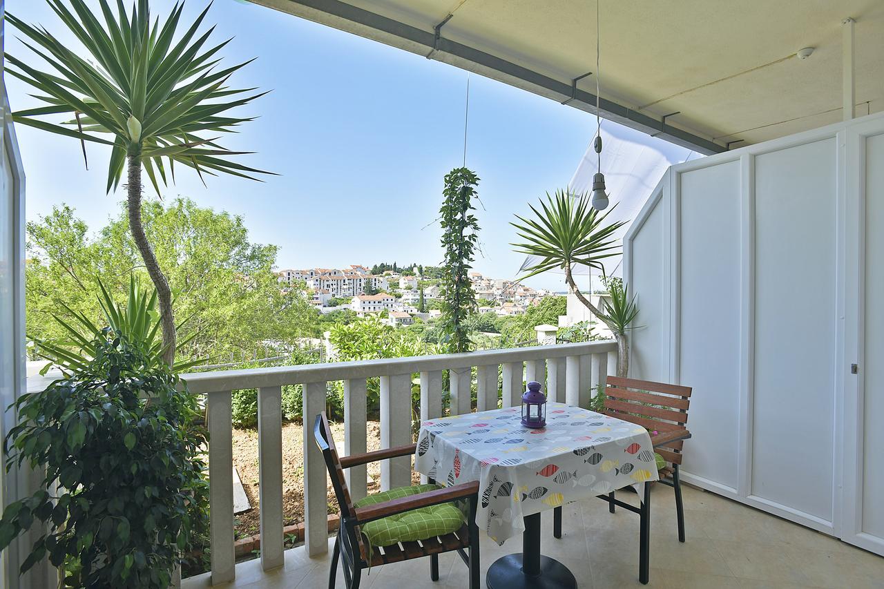 Apartments Micic Hvar Town Bagian luar foto